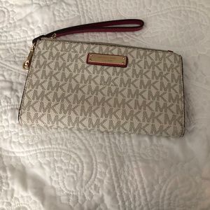 Michael Kors wallet